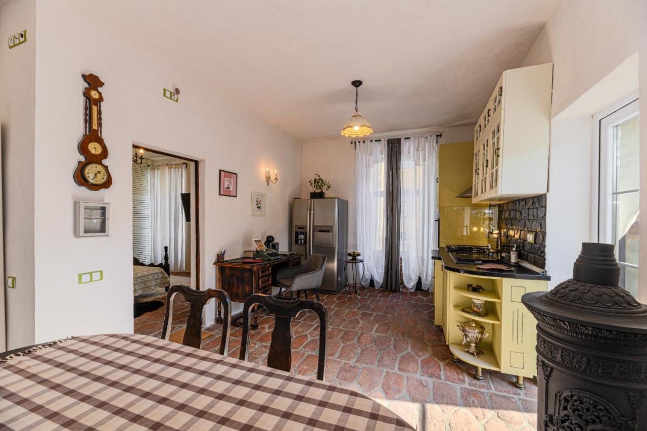 Koa - Goli 2Bdr W Terrace Leilighet Braşov Eksteriør bilde